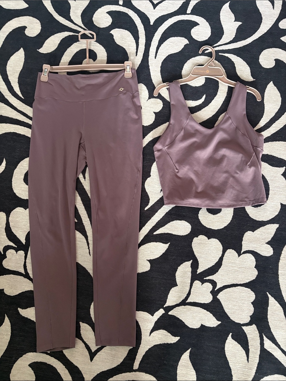 Stretch Tank & Legging Set in Mauve - Women - Picture 2 of 4